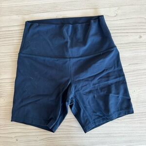 Lululemon High Waisted Align 6inch Spandex